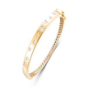 14 Karat Yellow Gold Scattered Diamond Bangle Bracelet With 9=0.28Tw Round Diamonds 
6.7mm
Length/Size: 6.5