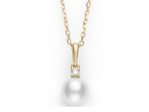 Mikimoto 18 Karat Yellow Gold Pendant With One 7 x 7.5 mm Akoya Pearl And One 0.05Ct Round Diamond 18 Inch Length