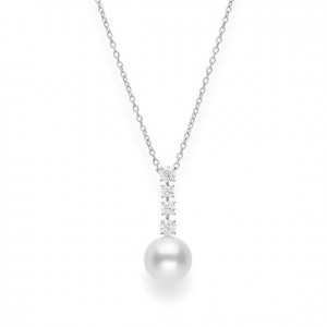 Mikimoto White South Sea Cultured Pearl Drop Pendant With Diamonds Set In 18K White Gold
12mm White South Sea Cultured Pearl With 0.72Ct Of Diamonds,19.5