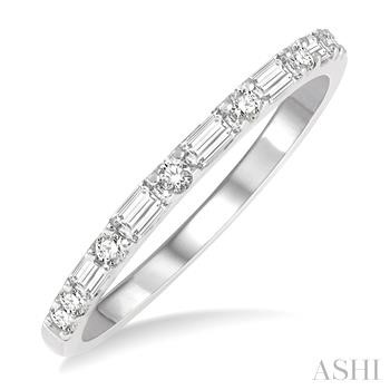 14 Karat White Gold Stackable Band With Alternating Baguette and Round Diamonds 0.25Ctw