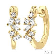 14 Karat Yellow Gold Scatter Baguette Diamond Petite Huggie Fashion Earrings 1/4Ctw